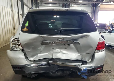 2012 Toyota Highlander Base z USA, uszkodzony, nr VIN 5TDBK3EH0CS165390